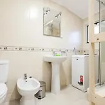 Flh Bairro Alto Stylish Daire *